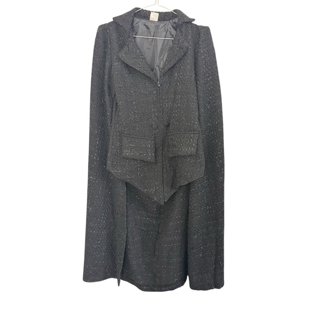 Spirit Halloween CRUELLA DE VIL De Vil Cape Jacket Vest Glitter Woven Dramatic S - Picture 3 of 12